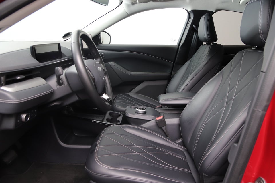 Ford Mustang Mach-E 75 Standard Range 5d