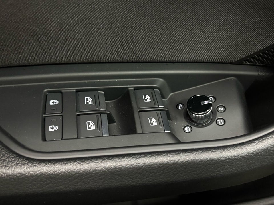 Audi e-tron 50 quattro 5d