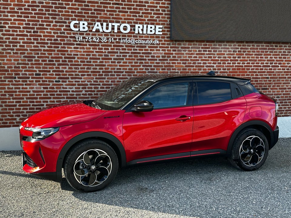 Alfa Romeo Junior Elettrica Speciale 5d