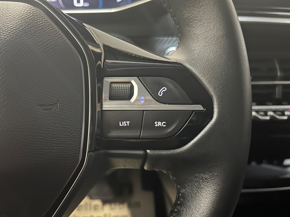 Peugeot e-208 50 Allure Pack 5d