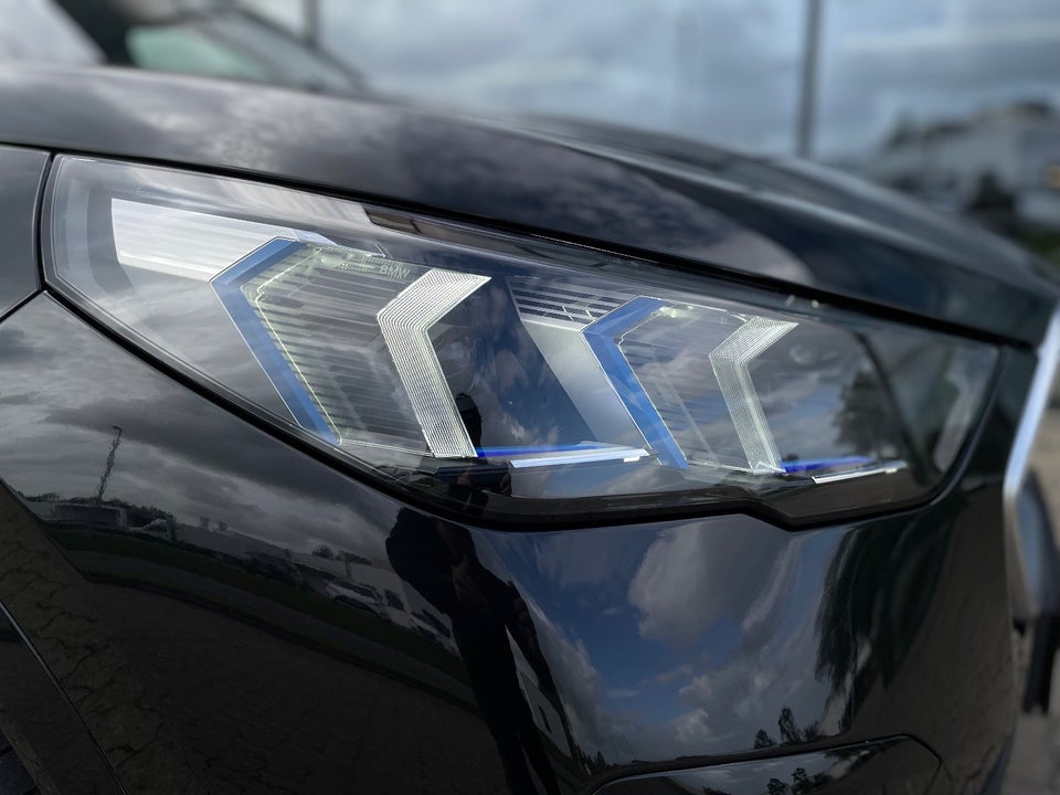 BMW iX2 eDrive20 M-Sport 5d
