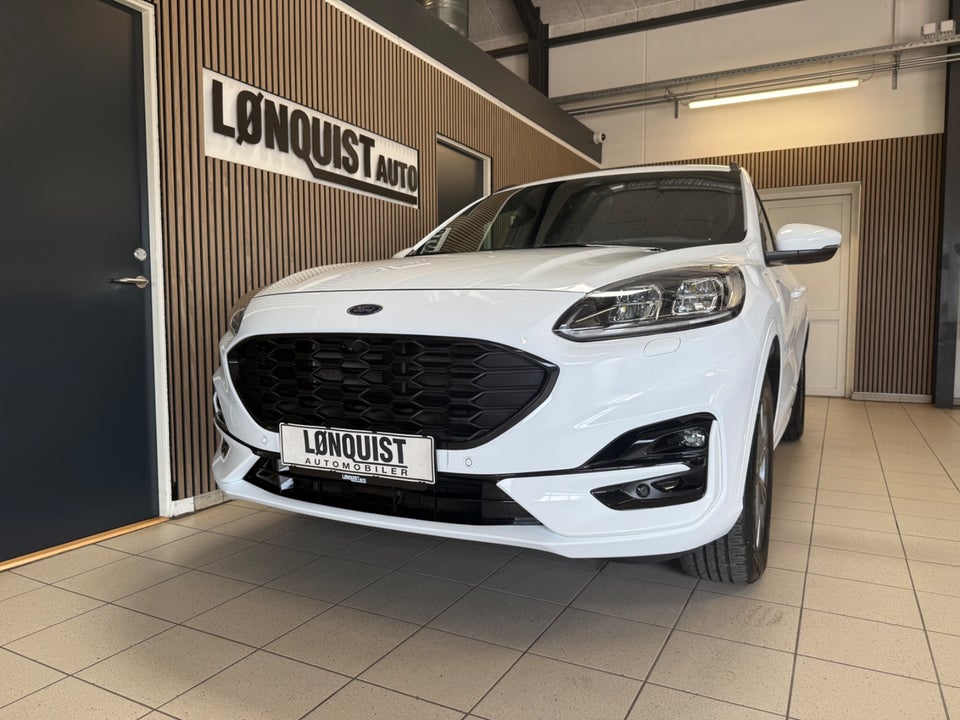 Ford Kuga 2,5 PHEV ST-Line X CVT 5d