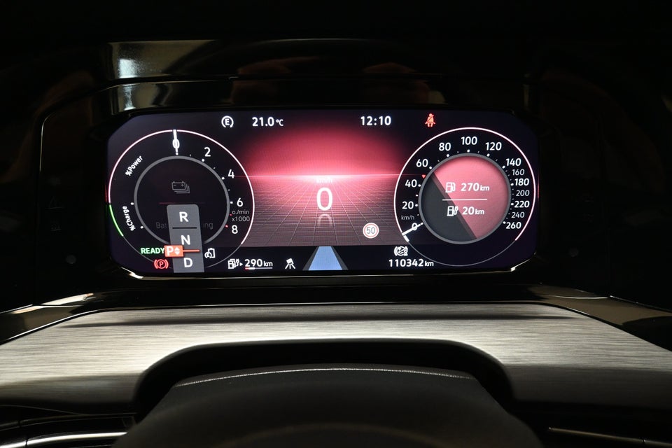 VW Golf VIII 1,4 eHybrid DSG 5d