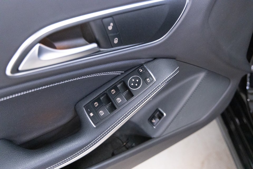 Mercedes CLA200 1,6 Coupé aut. 4d