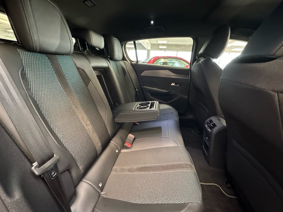 Peugeot e-308 54 First Edition 5d