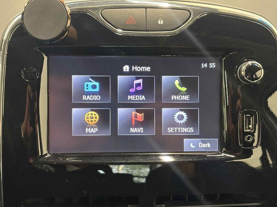 Renault Clio IV 1,2 16V Authentique 5d