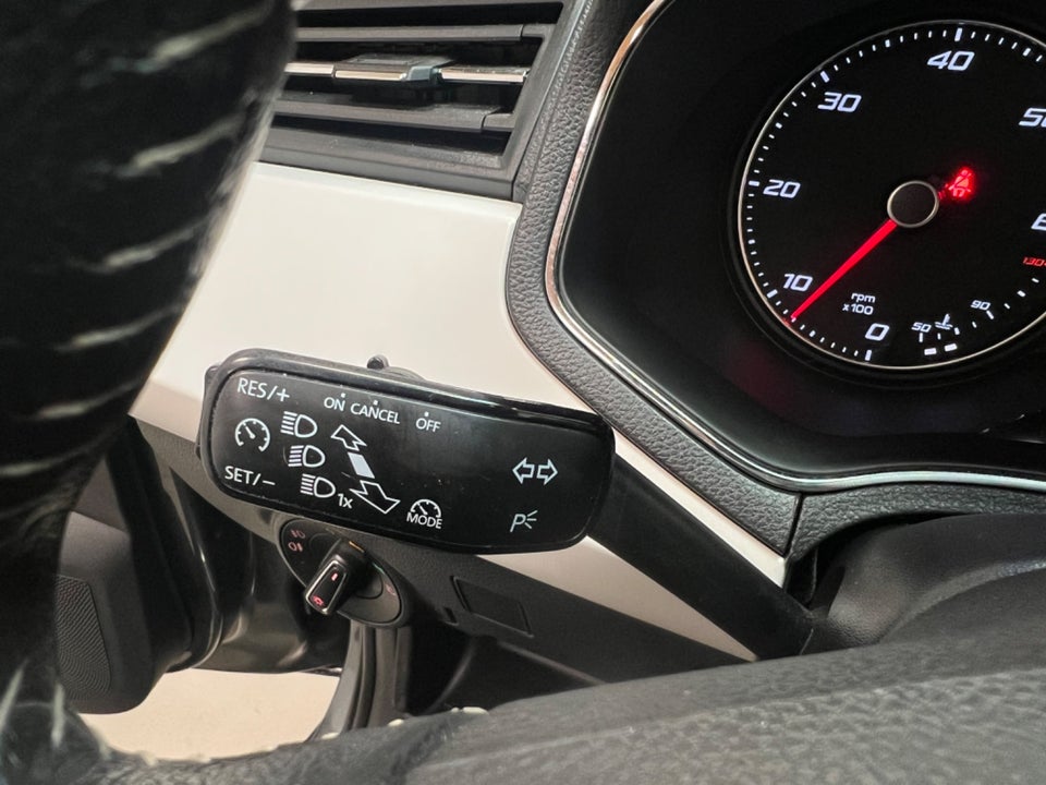 Seat Arona 1,6 TDi 95 Xcellence 5d