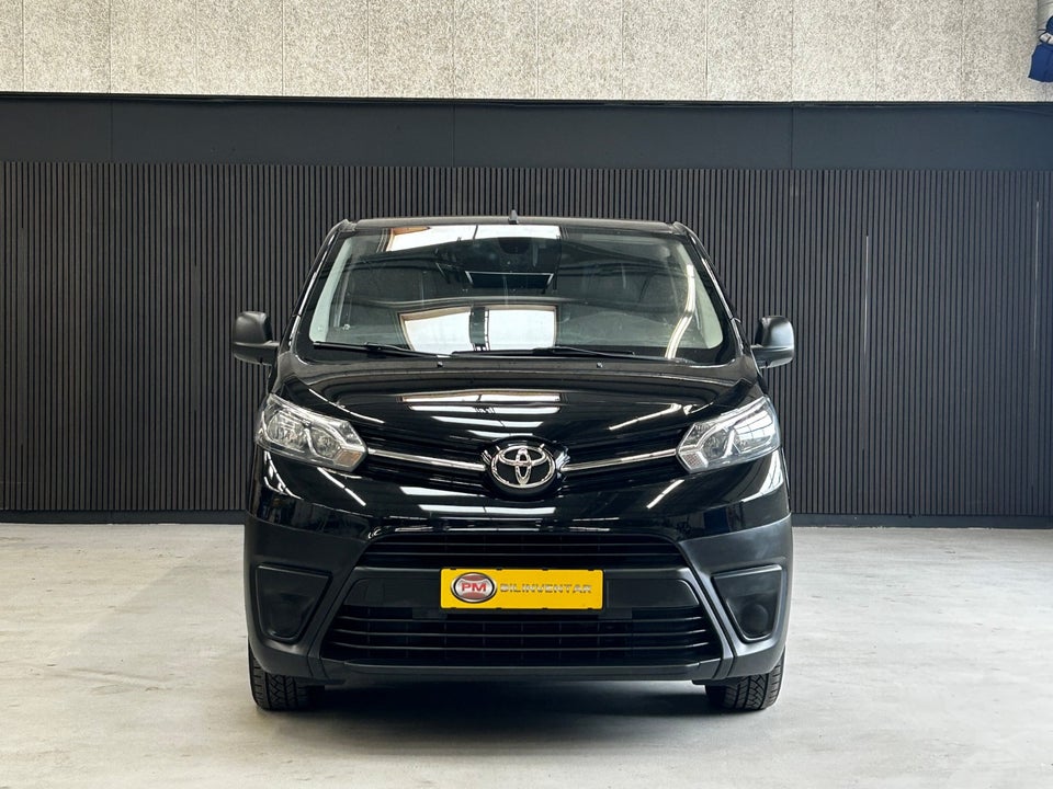 Toyota ProAce 1,6 D 115 Medium Base 5d