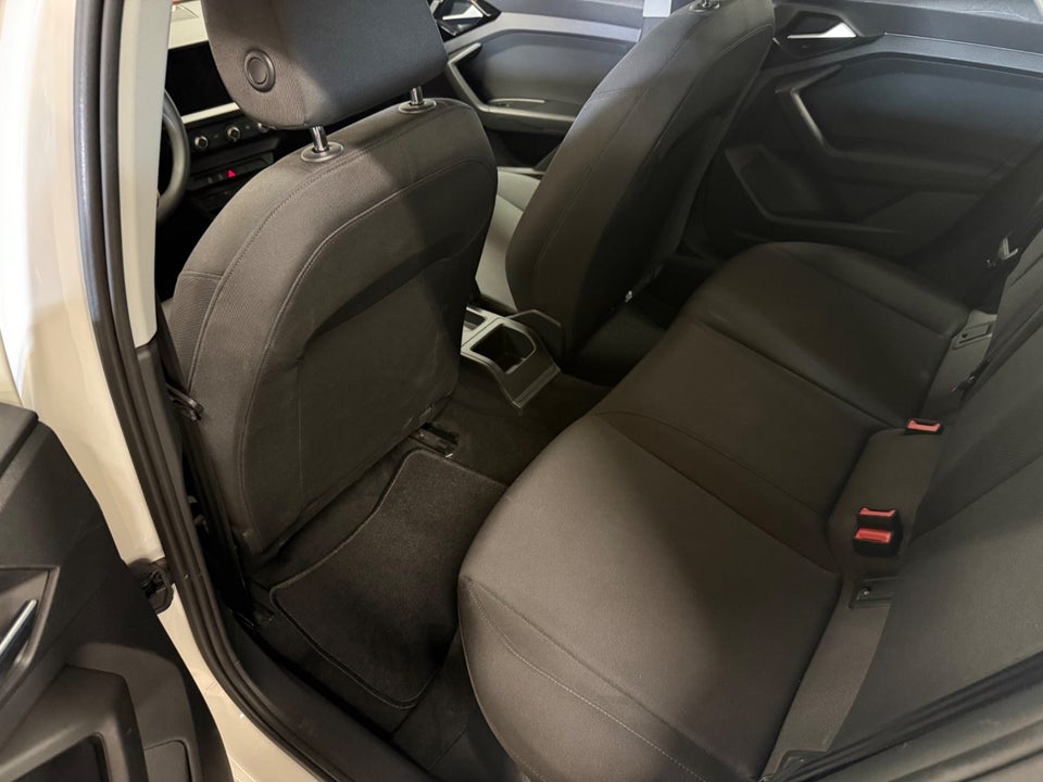 Audi A1 30 TFSi Advanced Sportback S-tr. 5d