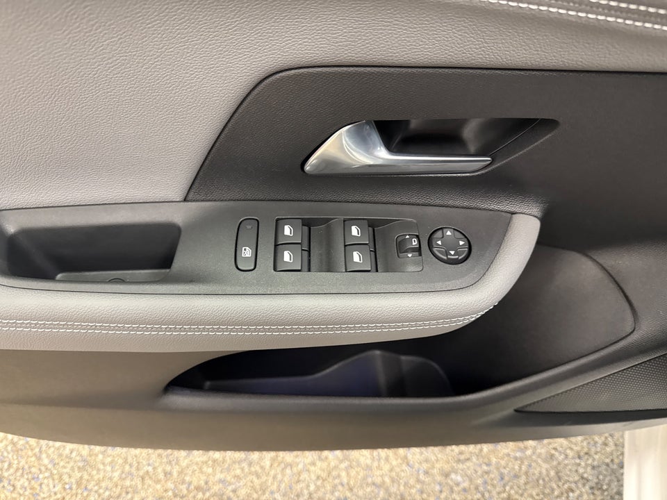 Opel Mokka-e 50 Elegance 5d