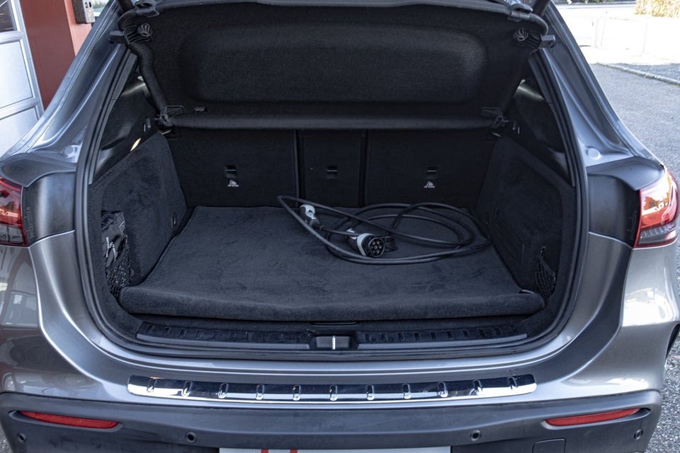 Mercedes EQA250 AMG Line 5d