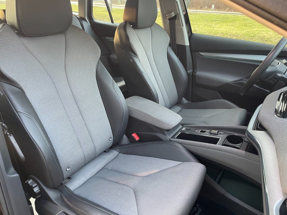 Skoda Enyaq 50 iV 5d