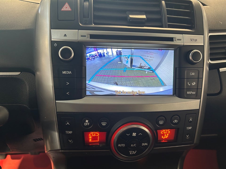 Toyota Verso 1,8 VVT-i T2 Touch 7prs 5d