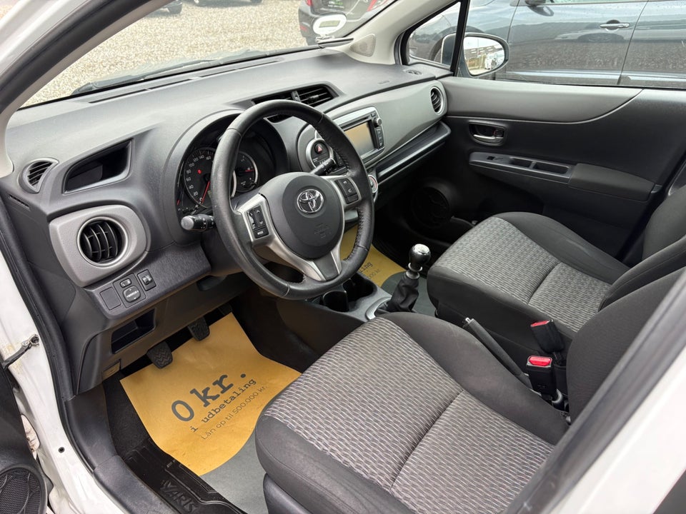 Toyota Yaris 1,3 VVT-i T2 Touch 5d