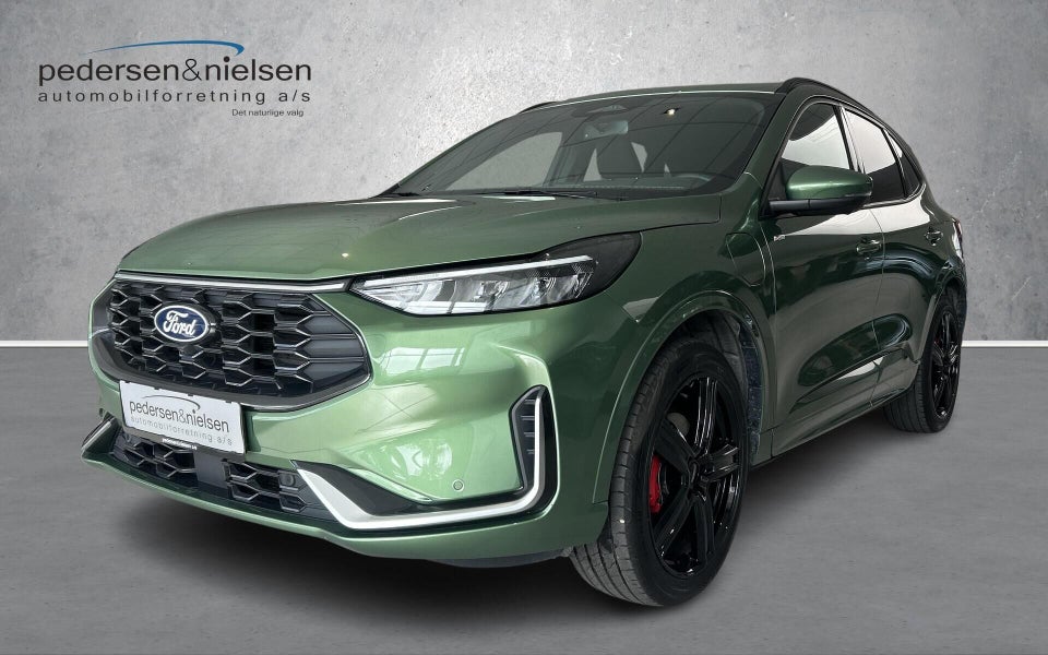 Ford Kuga 2,5 HEV ST-Line X CVT 5d