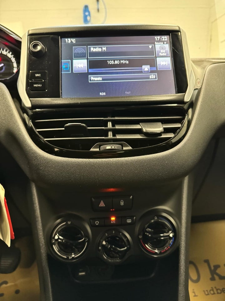 Peugeot 208 1,6 BlueHDi 100 Allure 5d