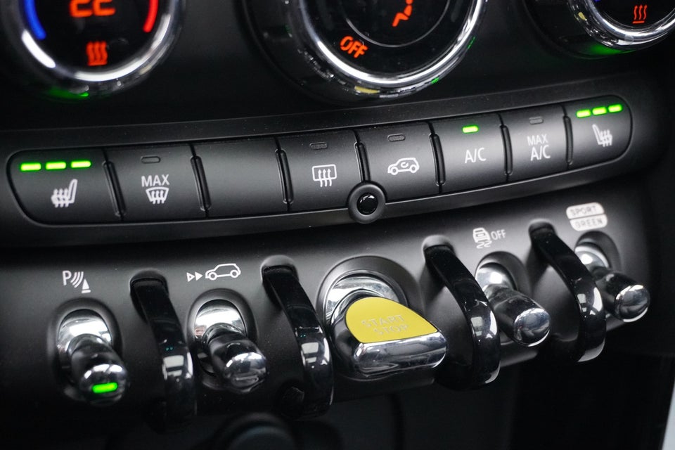 MINI Cooper SE Edition Premium Plus 3d