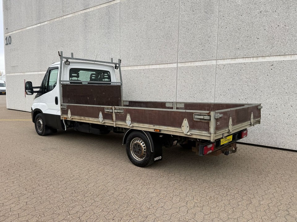 Iveco Daily 2,3 35S16 4100mm Lad 2d