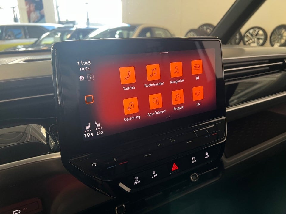 VW ID.Buzz 77 Pro SWB 5d