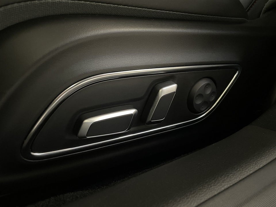 Xpeng P7 Long Range 4d