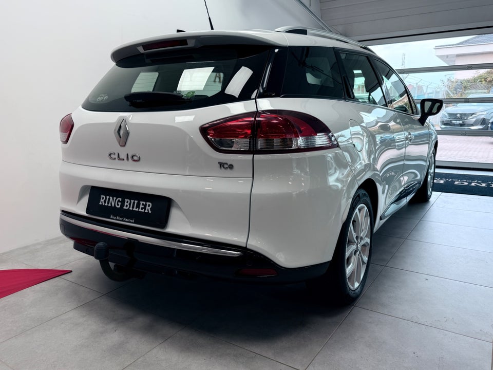 Renault Clio IV 0,9 TCe 90 Expression Sport Tourer 5d
