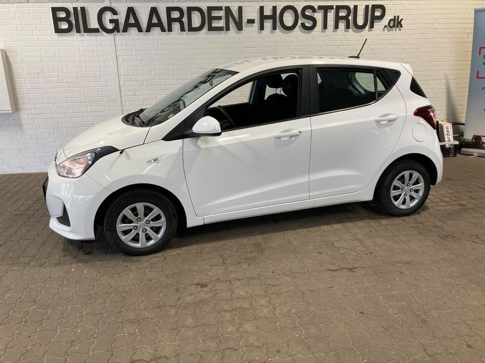 Hyundai i10 1,0 Touch 5d