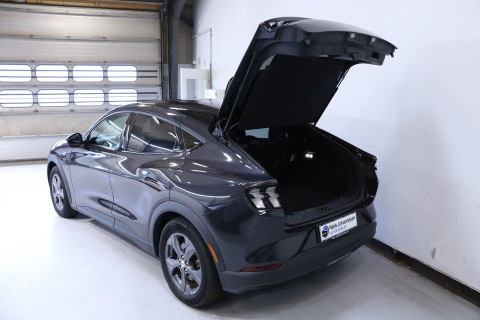 Ford Mustang Mach-E 70 Standard Range 5d