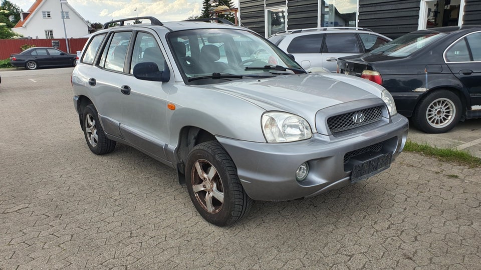 Hyundai Santa Fe 2,0 GL 5d