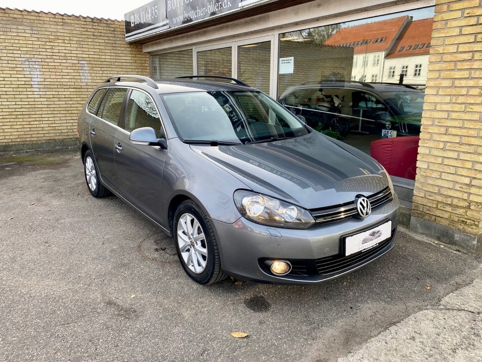 VW Golf VI 1,6 TDi 105 Comfortline Variant BMT 5d