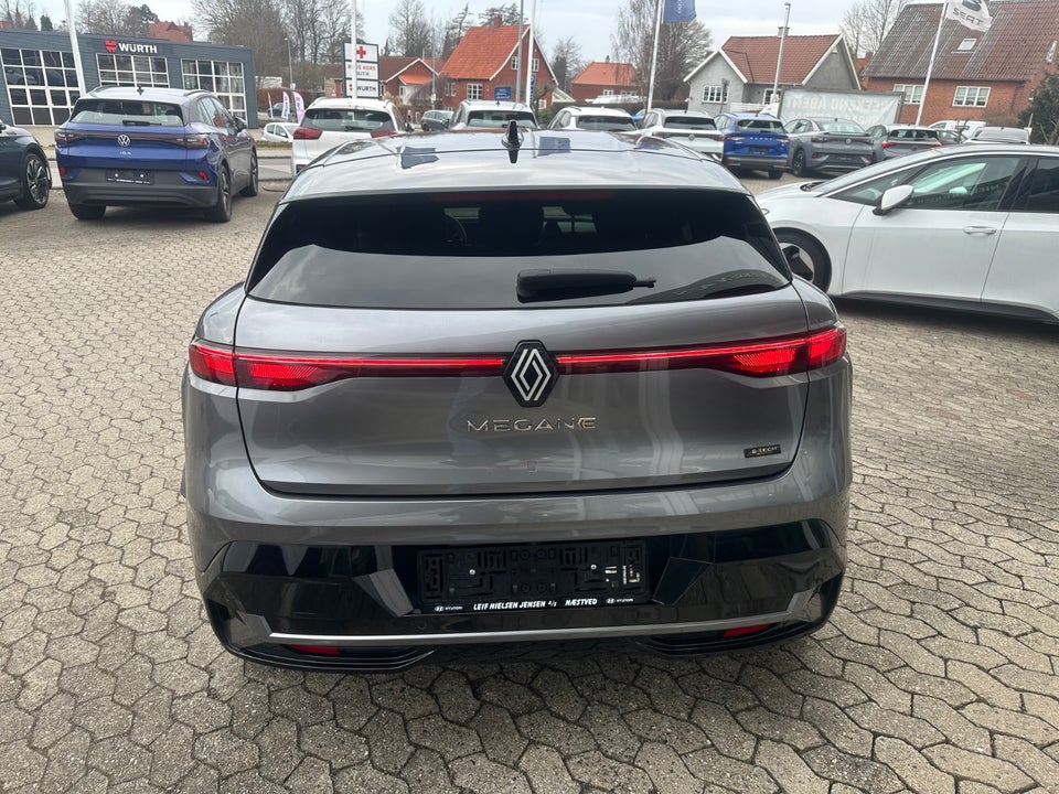 Renault Megane E-Tech 60 Techno 5d