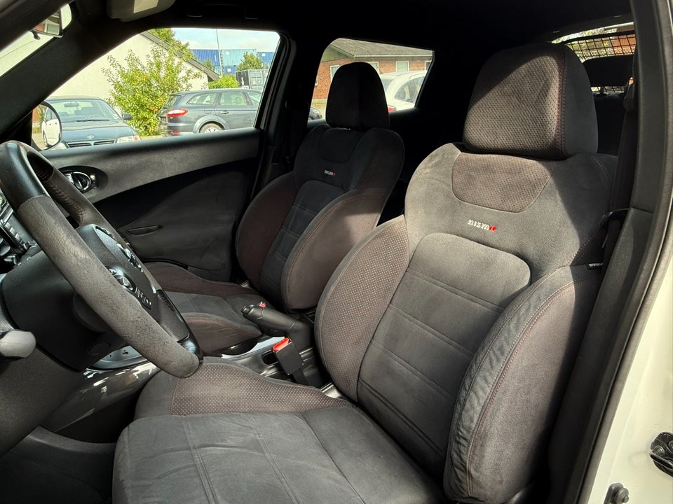 Nissan Juke 1,6 Dig-T 200 Nismo CVT 4WD 5d