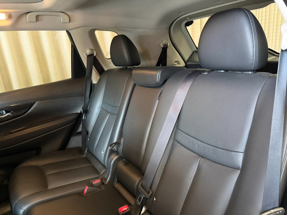 Nissan X-Trail 1,75 dCi 150 N-Connecta 5d