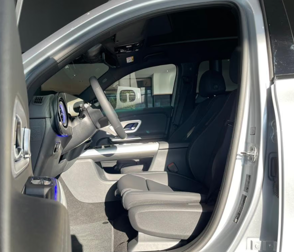 Mercedes GLB250+ electric Progressive Advance Plus 7prs 5d
