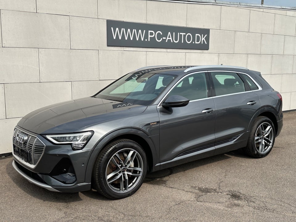 Audi e-tron 55 S-line quattro 5d