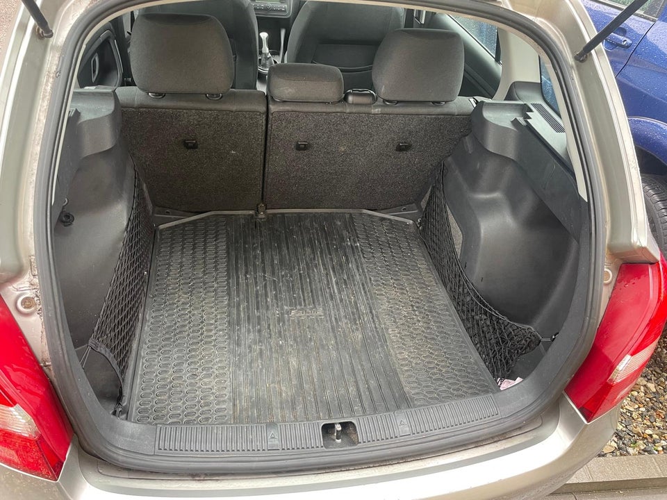 Skoda Fabia 1,2 12V Ambiente Combi 5d