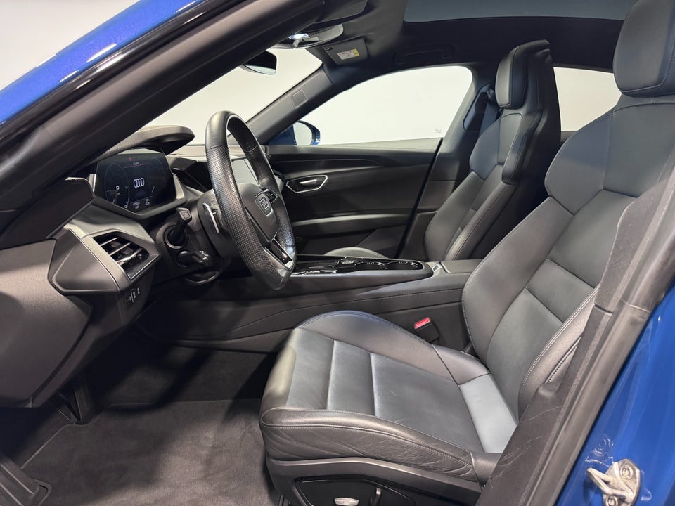 Audi e-tron GT quattro 4d