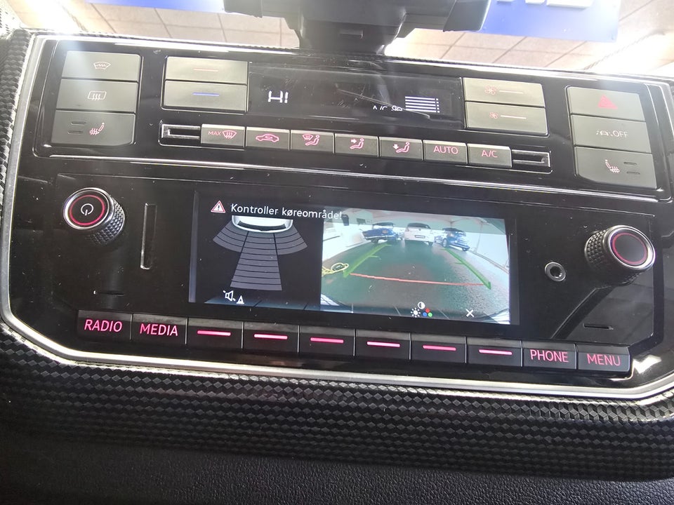 VW e-Up! Move Up! 5d