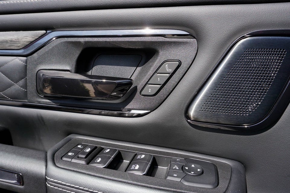 Dodge RAM 1500 3,0 Limited Night aut. 4d