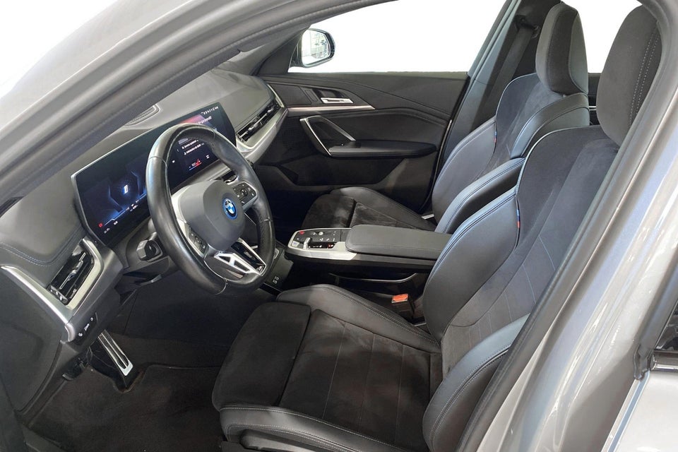BMW iX1 xDrive30 M-Sport 5d