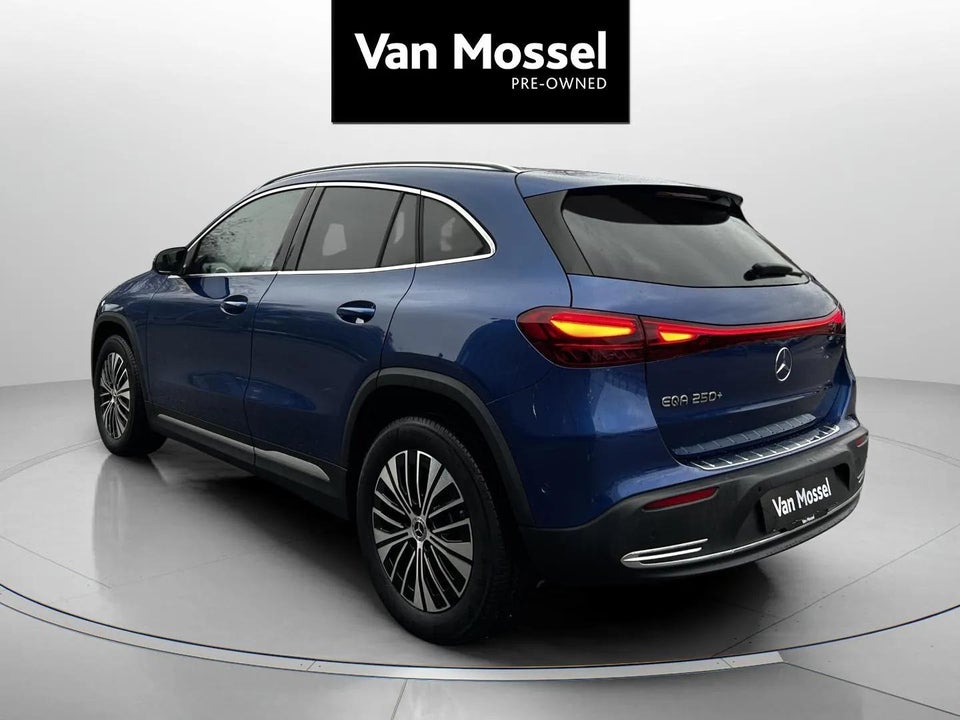 Mercedes EQA250+ Progressive Advance 5d