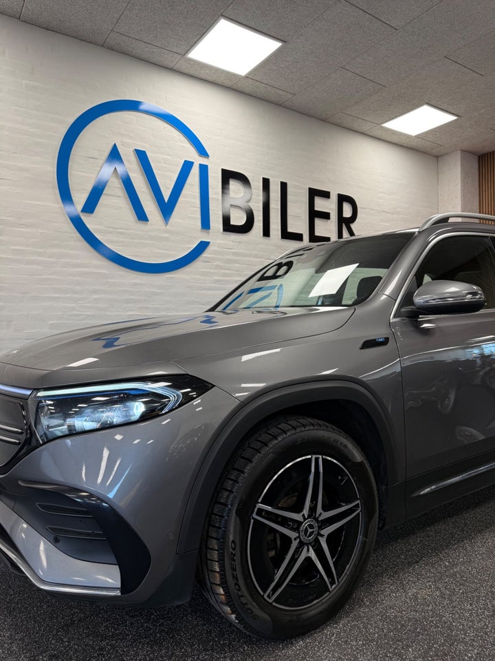 Mercedes EQB300 AMG Line 4Matic 5d