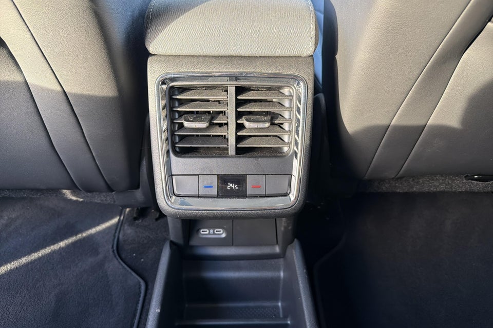 Skoda Enyaq 60 iV Premium 5d