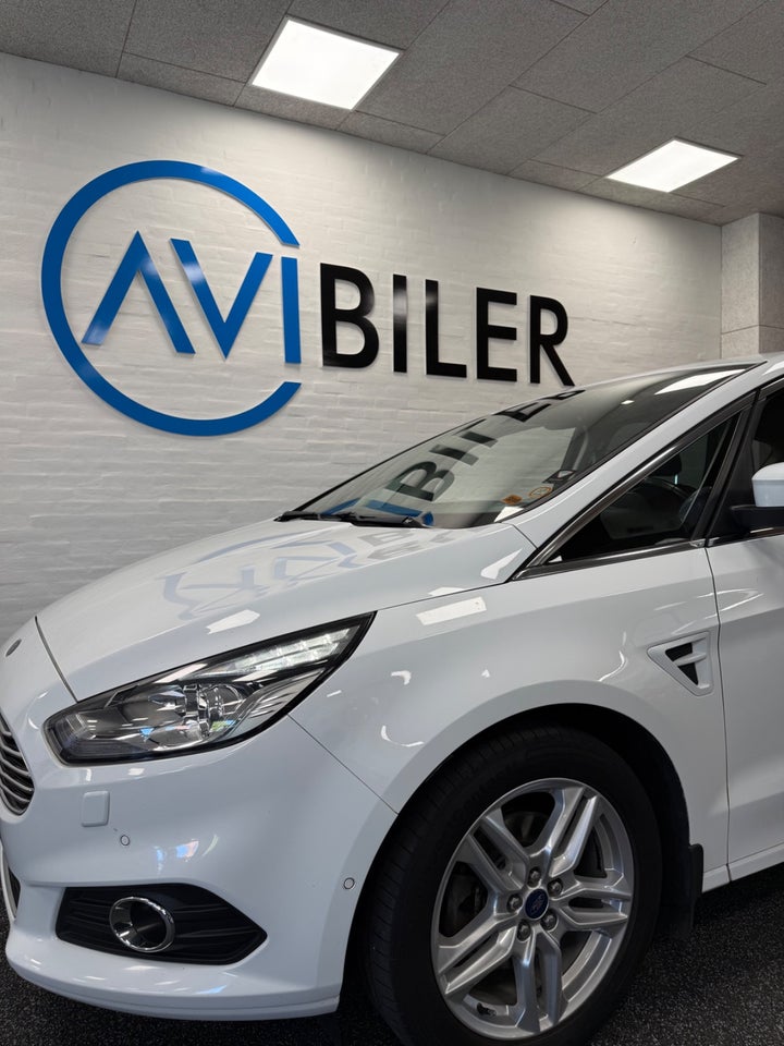 Ford S-MAX 2,0 TDCi 150 Titanium aut. 7prs 5d