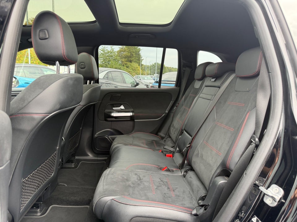 Mercedes EQB250 AMG Line 5d