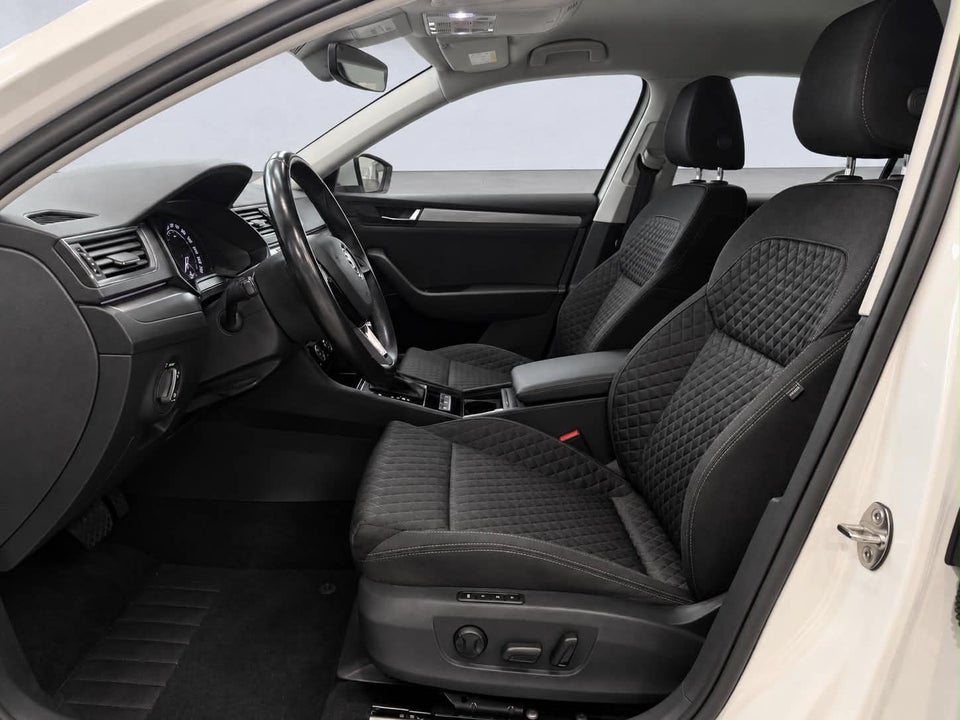 Skoda Superb 1,4 TSi 150 Style Combi DSG 5d