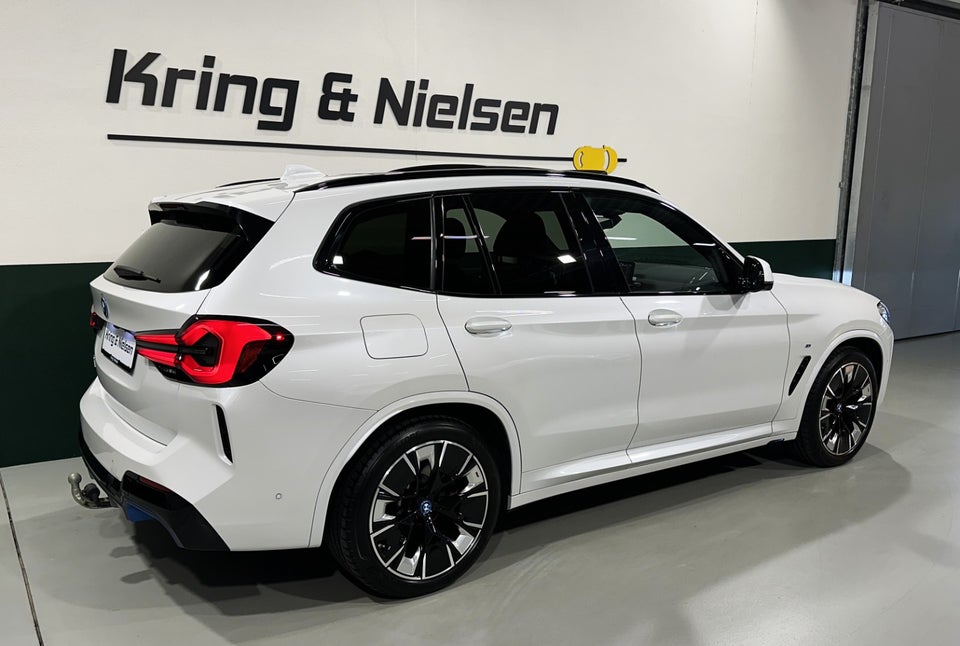 BMW iX3 Charged Plus M-Sport 5d
