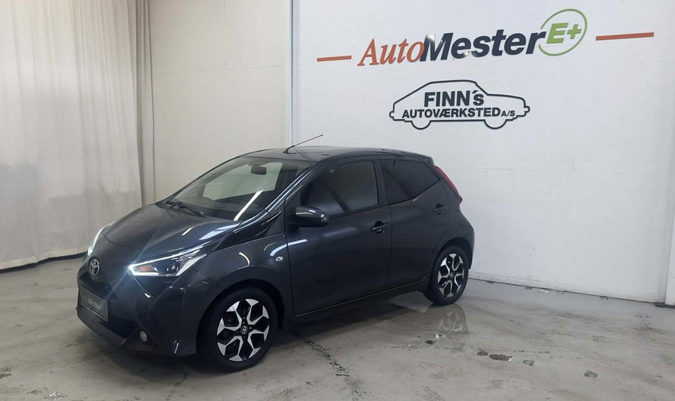 Toyota Aygo 1,0 VVT-i x-play 5d