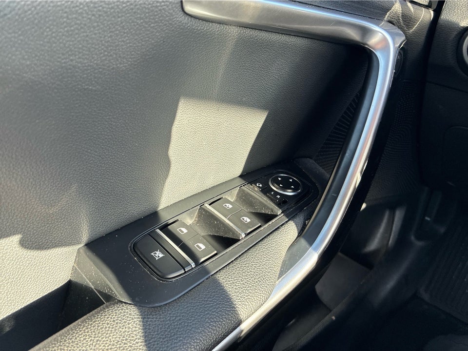 Kia Ceed 1,6 PHEV Prestige SW DCT 5d