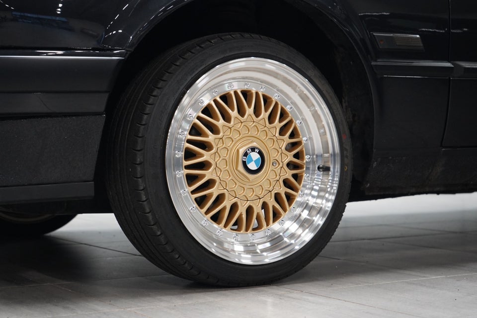 BMW 318i 1,8 Touring aut. 5d