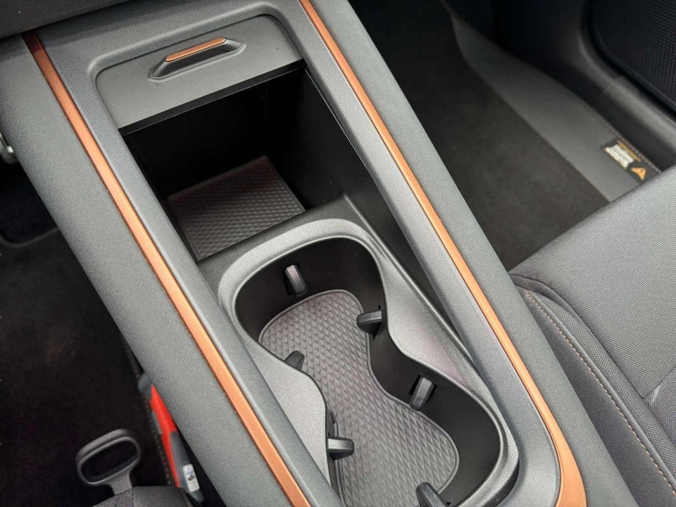 Cupra Born 58 High 5d